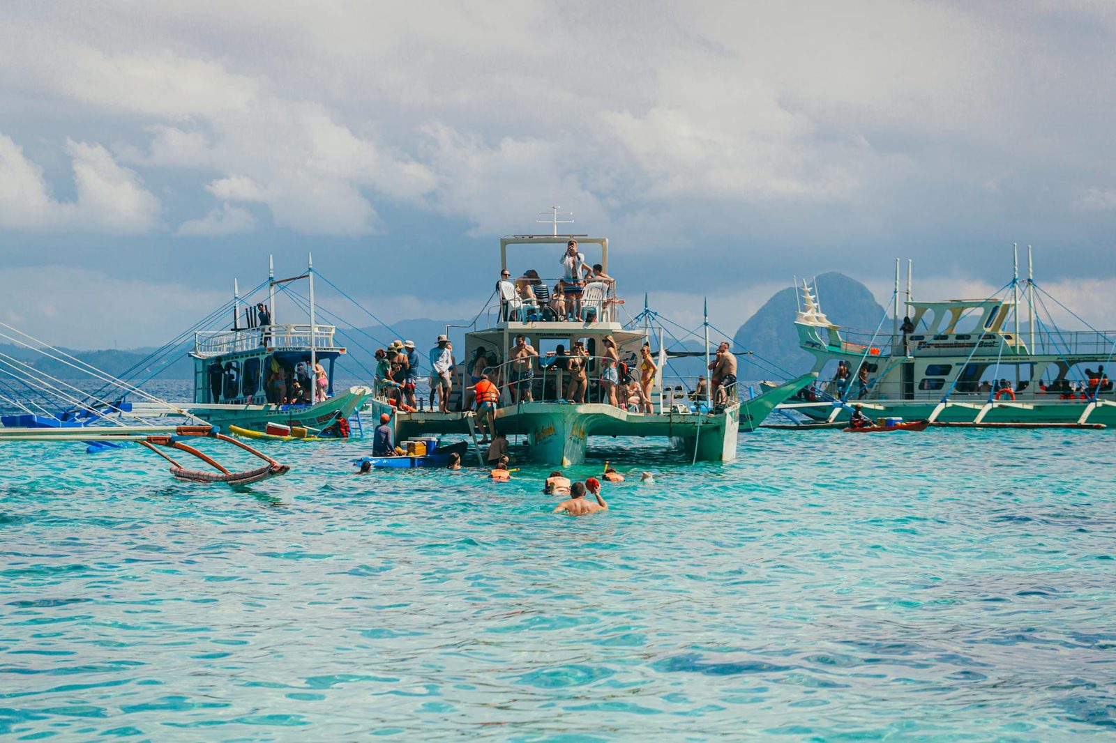 Island Hopping Snorkel Tour